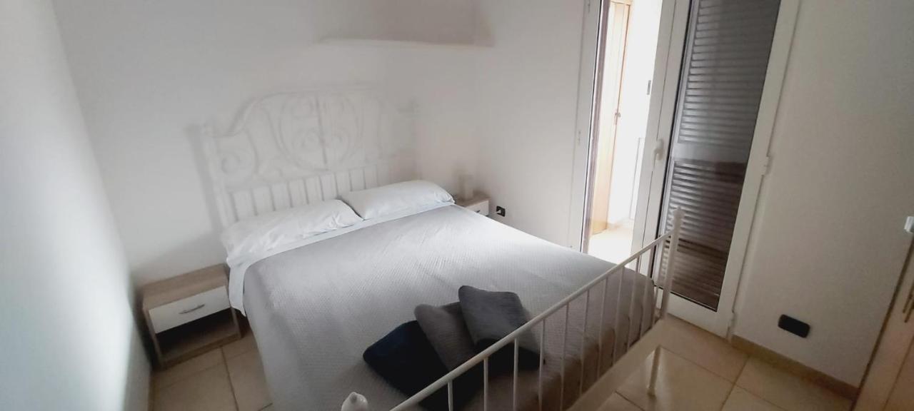 Mamo1 - Appartamento In Pieno Centro Citta Bari Buitenkant foto