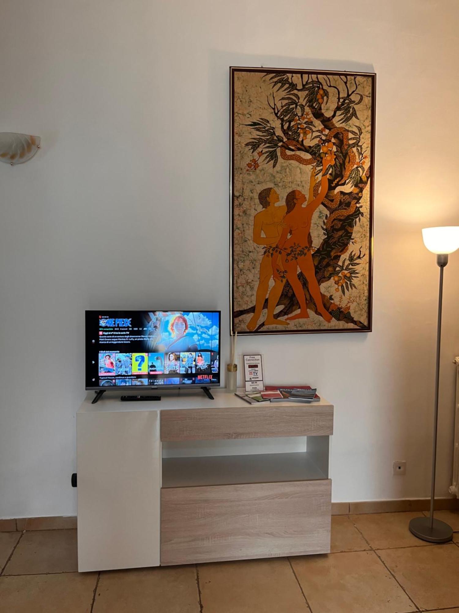 Mamo1 - Appartamento In Pieno Centro Citta Bari Buitenkant foto