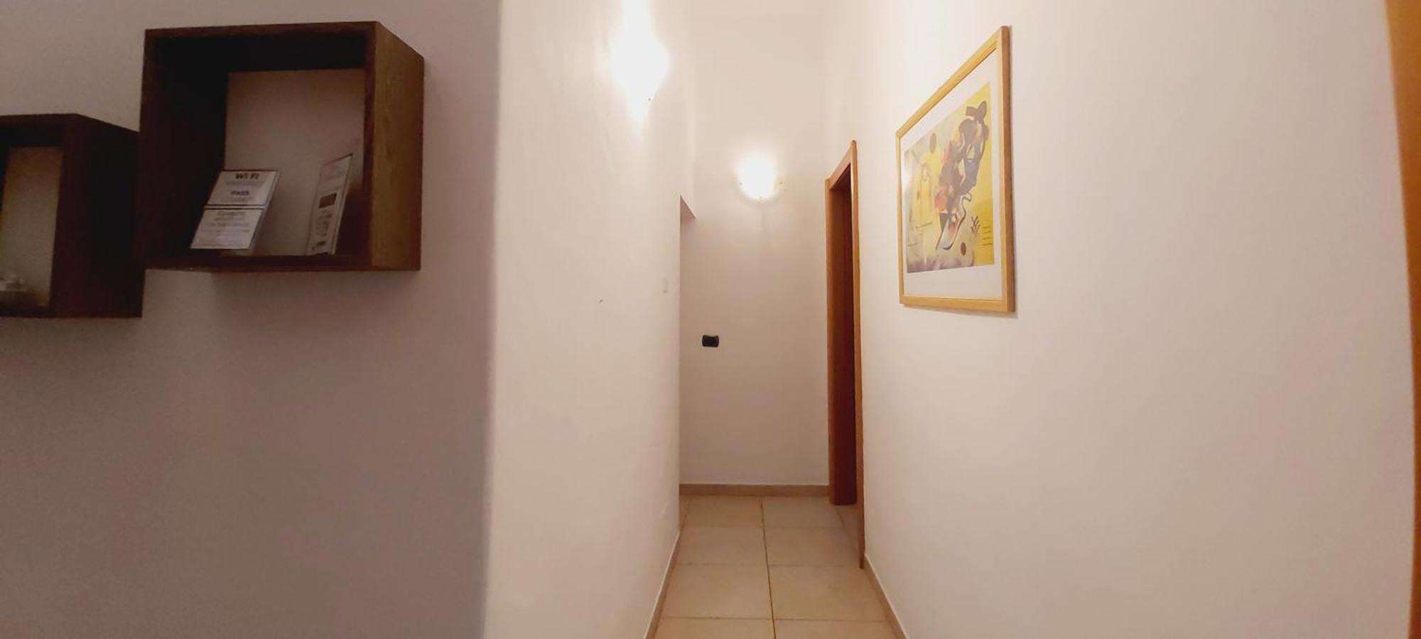 Mamo1 - Appartamento In Pieno Centro Citta Bari Buitenkant foto